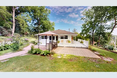 118 N 3rd Street, West Dundee, IL 60118 - Photo 4