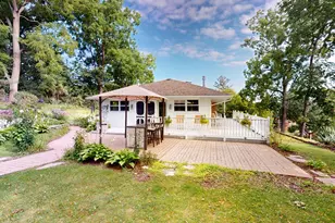 118 N 3rd St, West Dundee, IL 60118 - Photo 4