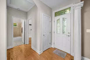2820 N Bayview Ln, McHenry, IL 60051 - Photo 2