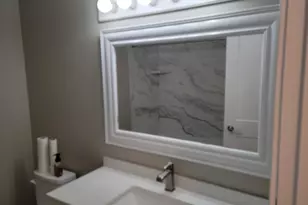 50 Lambert Dr, Schaumburg, IL 60193 - Photo 6