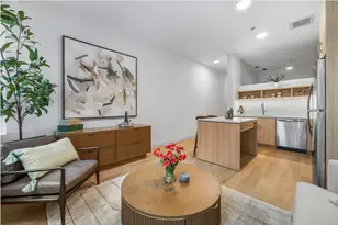 111 W Illinois St, Chicago, IL 60654 - Photo 2