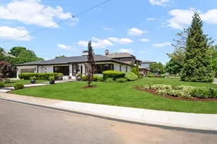 6600 N Kenton Ave, Lincolnwood, IL 60712 - Photo 4