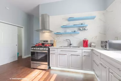 3320 S Carpenter Street, Chicago, IL 60608 - Photo 8