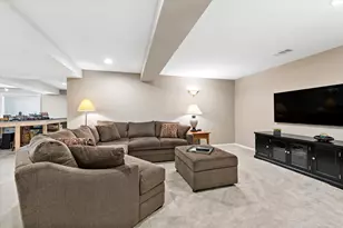 29 Glacier Cir, South Barrington, IL 60010 - Photo 32