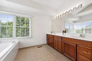 29 Glacier Cir, South Barrington, IL 60010 - Photo 20