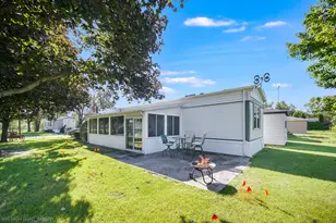 192 Whipporwill Dr, Beecher, IL 60401 - Photo 14