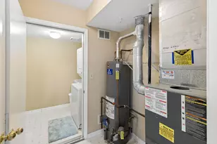 1907 N Silver Lake Rd, Arlington Heights, IL 60004 - Photo 16