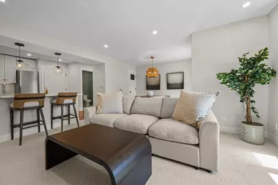 1900 Wilmette Avenue #2F, Wilmette, IL 60091 - Photo 4