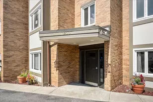 1900 Wilmette Ave, Wilmette, IL 60091 - Photo 1