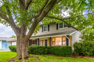 1109 Lancaster Ave, Elk Grove Village, IL 60007 - Photo 2