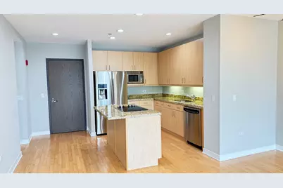 737 W Washington Boulevard #1904, Chicago, IL 60661 - Photo 2