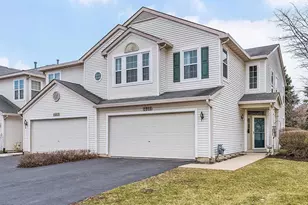 2521 N Looking Glass Ct, Aurora, IL 60502 - Photo 1
