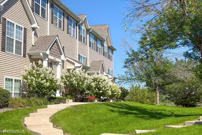 1689 W Turtle Creek Lane, Round Lake, IL 60073 - Photo 2