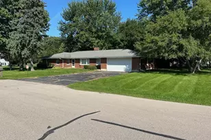 46W550 Katie Dr, Big Rock, IL 60511 - Photo 12