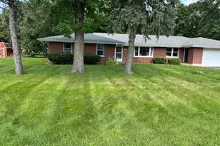46W550 Katie Dr, Big Rock, IL 60511 - Photo 1