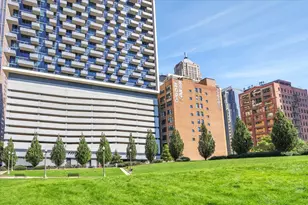 235 W Van Buren St, Chicago, IL 60607 - Photo 24