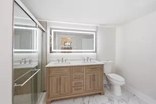 6335 N Magnolia Ave, Chicago, IL 60660 - Photo 16