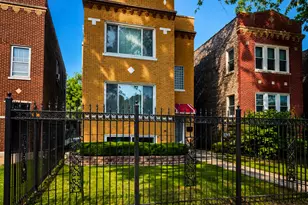 1747 N Luna Ave, Chicago, IL 60639 - Photo 2