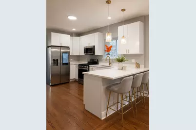 1747 N Luna Avenue, Chicago, IL 60639 - Photo 8
