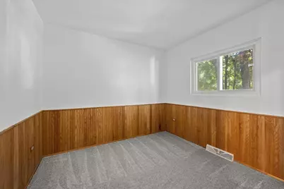 711 Quassey Avenue, Lake Bluff, IL 60044 - Photo 22