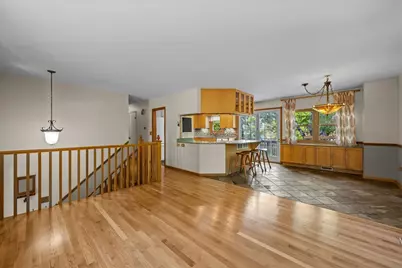711 Quassey Avenue, Lake Bluff, IL 60044 - Photo 14