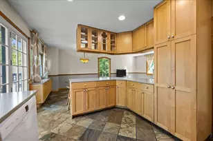711 Quassey Ave, Lake Bluff, IL 60044 - Photo 18