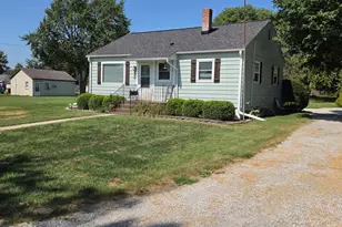 102 E Washington St, Danforth, IL 60930 - Photo 6