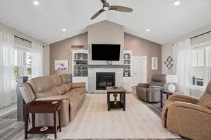 138 Pueblo Dr, Loda, IL 60948 - Photo 10