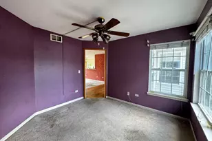 444 Badger Ln, Oswego, IL 60543 - Photo 8