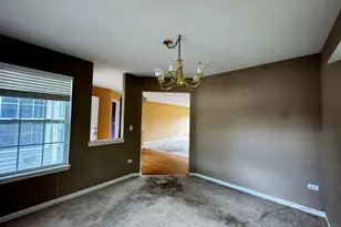 444 Badger Ln, Oswego, IL 60543 - Photo 6
