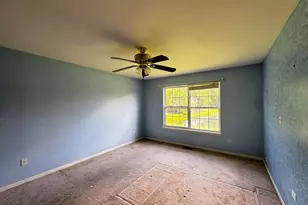 444 Badger Ln, Oswego, IL 60543 - Photo 18