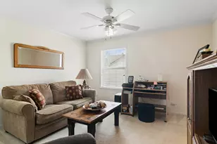 2362 Nantucket Ln, Elgin, IL 60123 - Photo 18