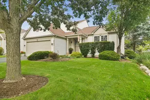 2362 Nantucket Ln, Elgin, IL 60123 - Photo 1