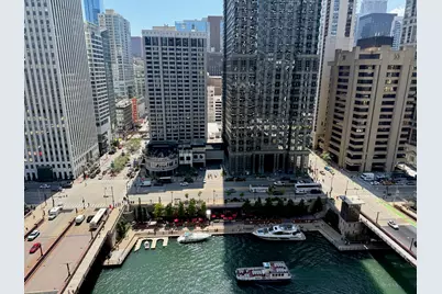 300 N State Street #2235, Chicago, IL 60654 - Photo 2