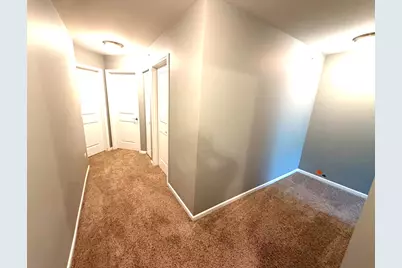 2527 Huntleigh Lane, Woodridge, IL 60517 - Photo 8