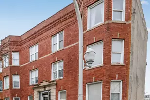 4622 S Calumet Ave, Chicago, IL 60653 - Photo 2
