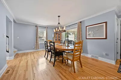 215 E Highland Avenue, Villa Park, IL 60181 - Photo 6