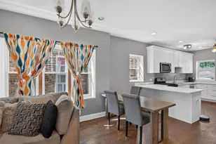 7820 S Rhodes Ave, Chicago, IL 60619 - Photo 6