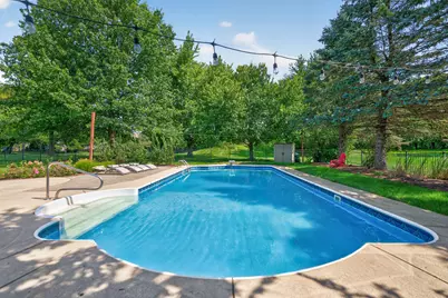 305 Windsor Circle, Saint Charles, IL 60175 - Photo 46
