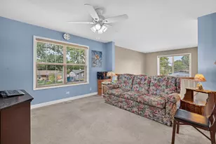 401 Lilac Ln, Elk Grove Village, IL 60007 - Photo 22