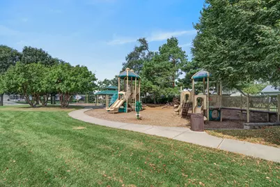 401 Lilac Lane, Elk Grove Village, IL 60007 - Photo 30