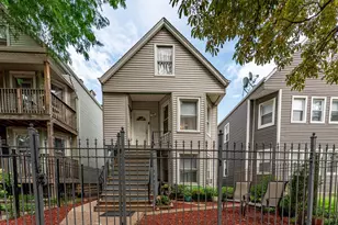 2927 N Avers Ave, Chicago, IL 60618 - Photo 1