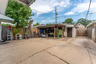 2927 N Avers Ave, Chicago, IL 60618 - Photo 26