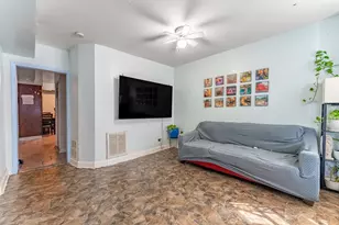 2927 N Avers Ave, Chicago, IL 60618 - Photo 2