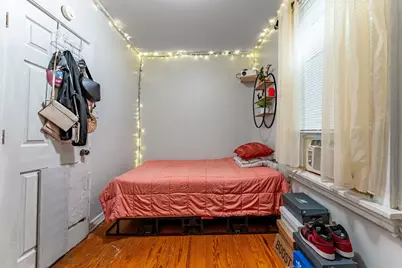 2927 N Avers Avenue, Chicago, IL 60618 - Photo 4