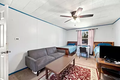 1725 Evergreen Avenue, Hanover Park, IL 60133 - Photo 14