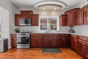6605 S Whipple St, Chicago, IL 60629 - Photo 4