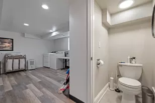 6605 S Whipple St, Chicago, IL 60629 - Photo 26