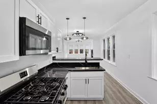 7150 S Eberhart Ave, Chicago, IL 60619 - Photo 14