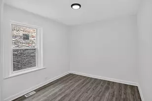 7150 S Eberhart Ave, Chicago, IL 60619 - Photo 16